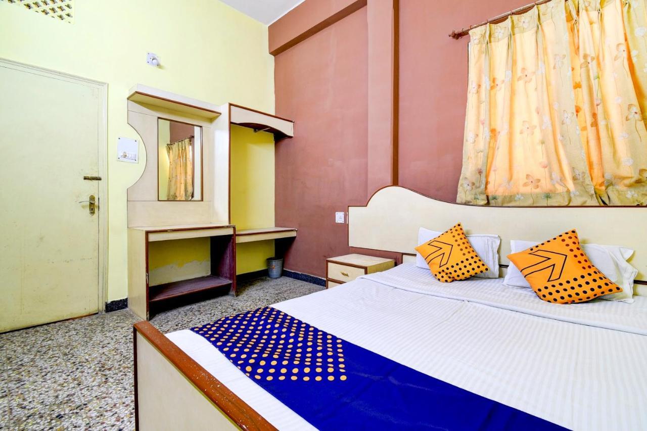 Spot On 80135 Gopala Residency Hotel Dibrugarh Luaran gambar