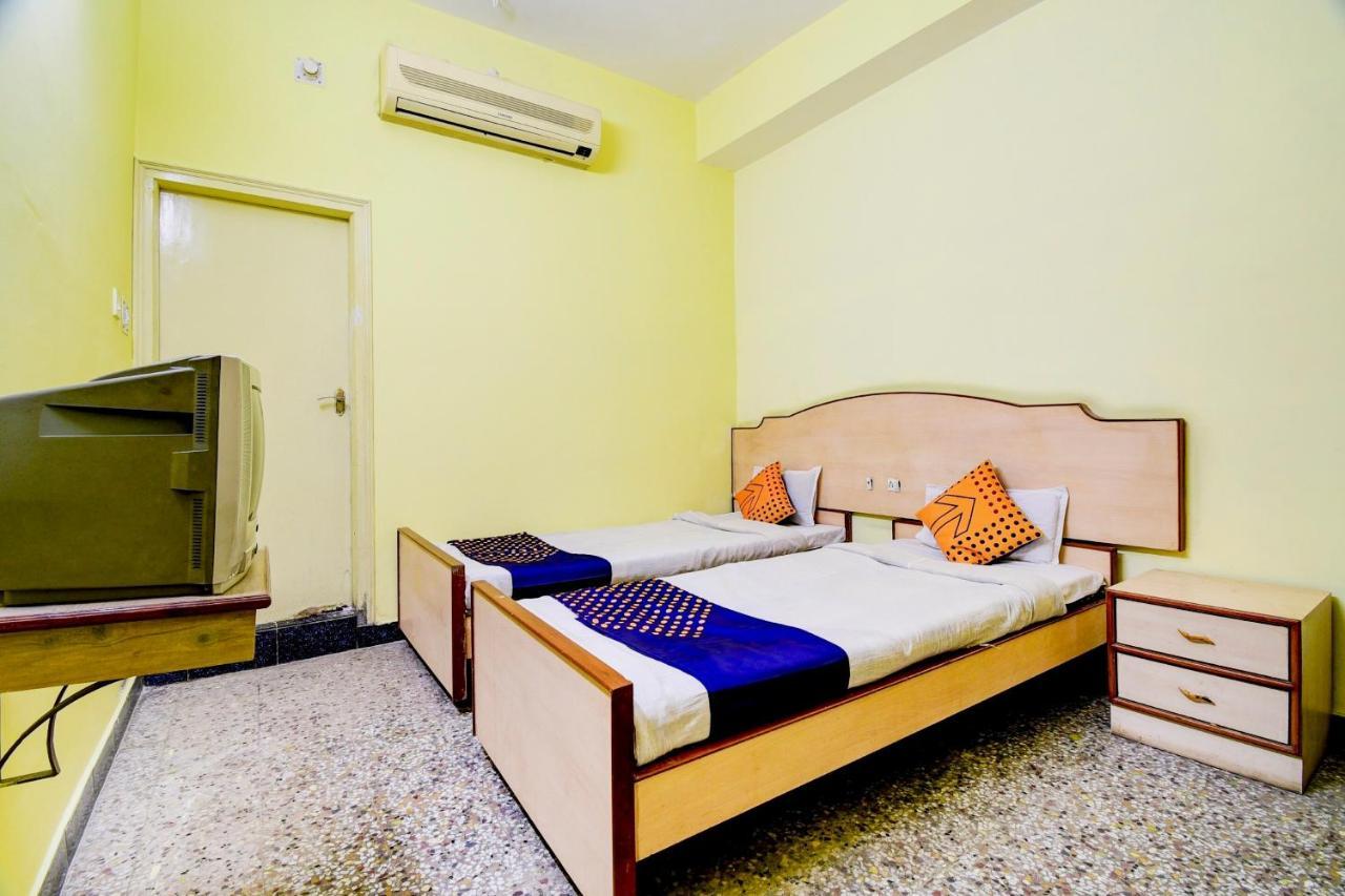 Spot On 80135 Gopala Residency Hotel Dibrugarh Luaran gambar